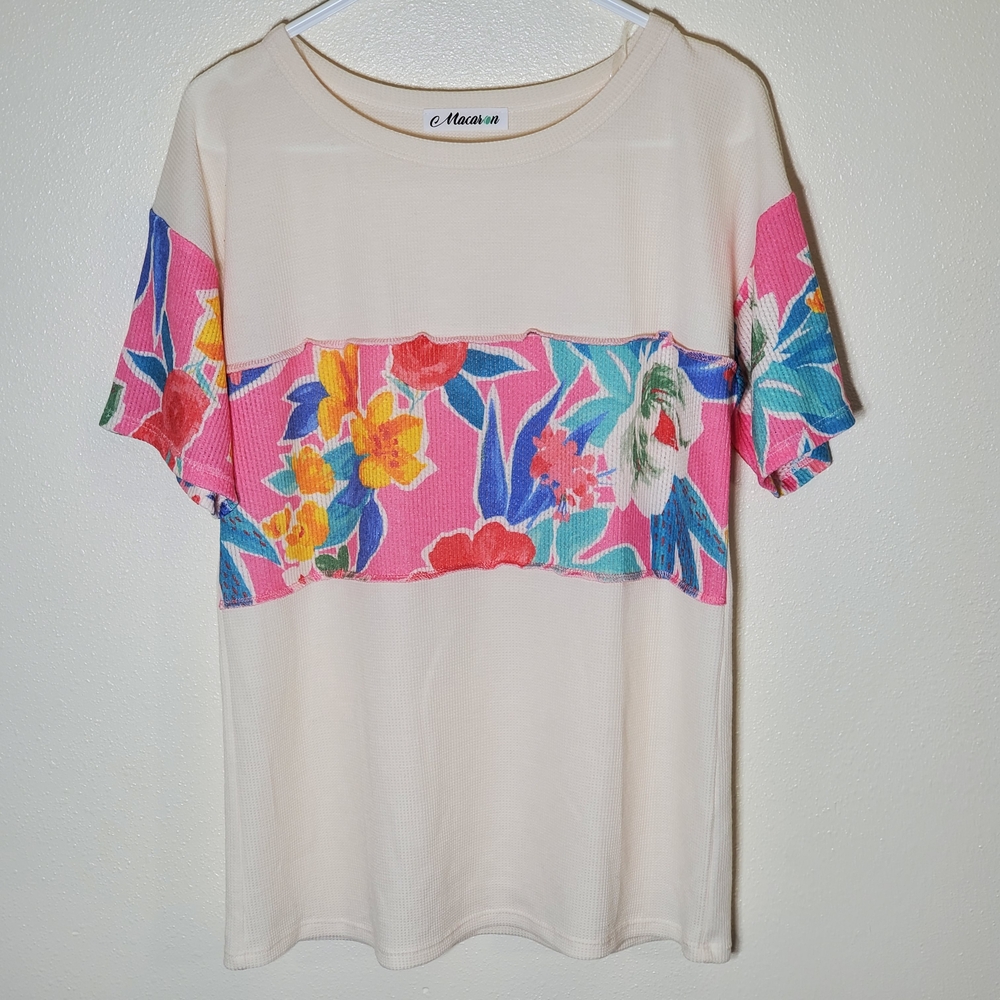 Macaron Pink Floral And Cream Short Sleeve Top NWOT